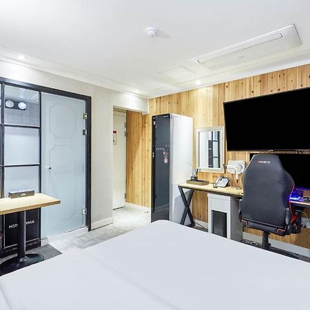 Avenue Hotel Йонгин Екстериор снимка